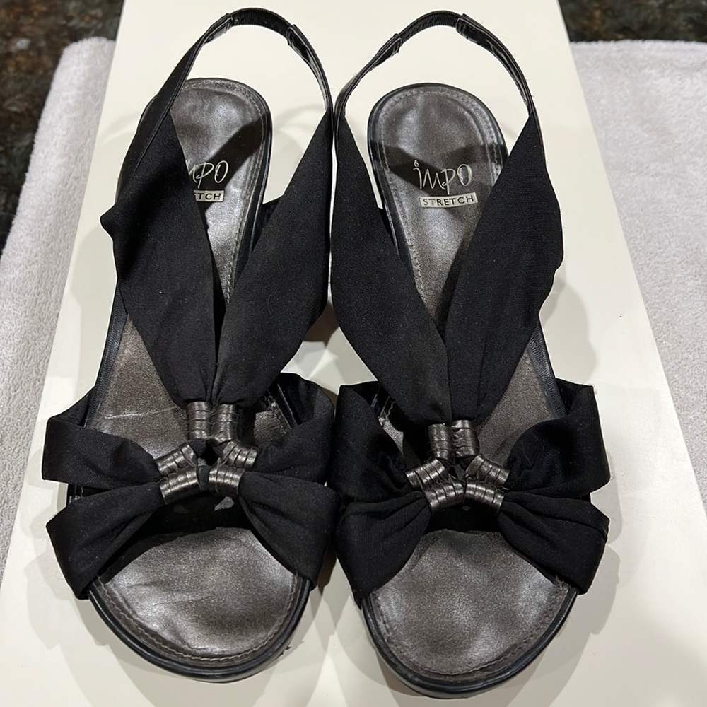 Impo Stretch 2” black sandals